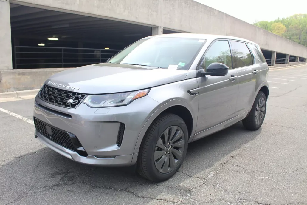2025 Land Rover Discovery Sport S photo 1