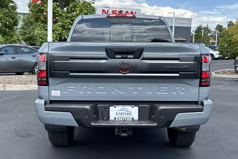 2025 Nissan Frontier PRO-4X photo 1