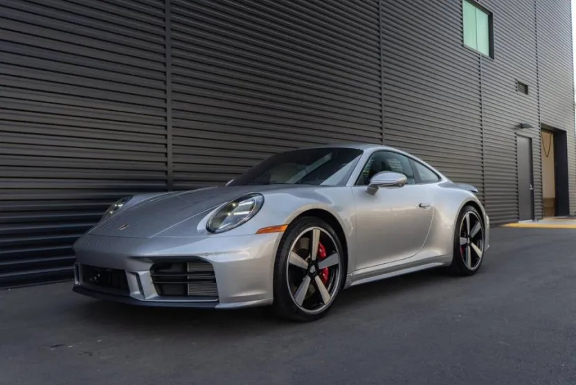 2025 Porsche 911 S photo 1