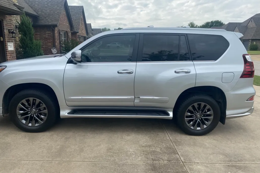 2019 Lexus GX 460 photo 1