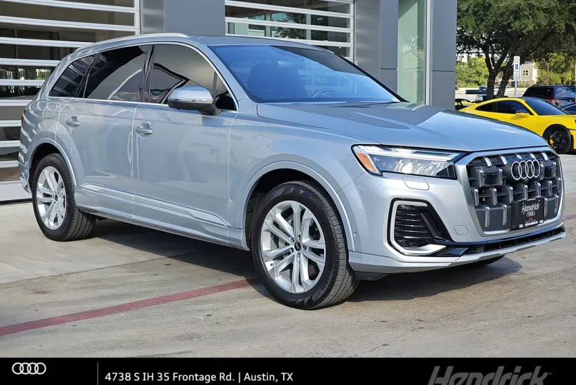 2025 Audi Q7 45 Premium photo 1