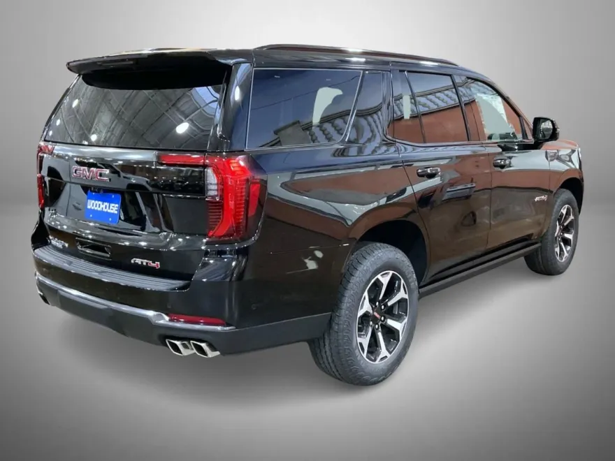 2025 Gmc Yukon AT4 photo 1