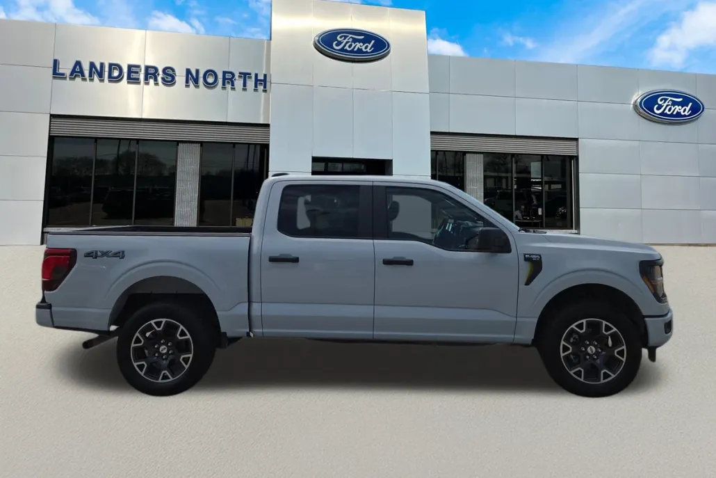 2025 Ford F-150 STX photo 1