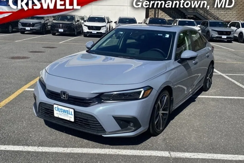 2023 Honda Civic Touring photo 1