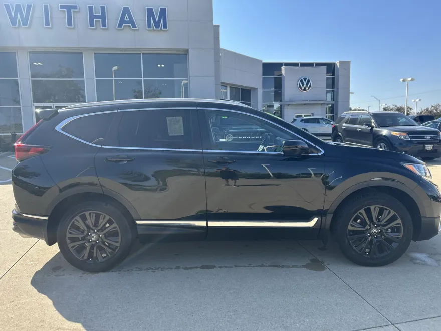 2022 Honda CR-V Touring photo 1