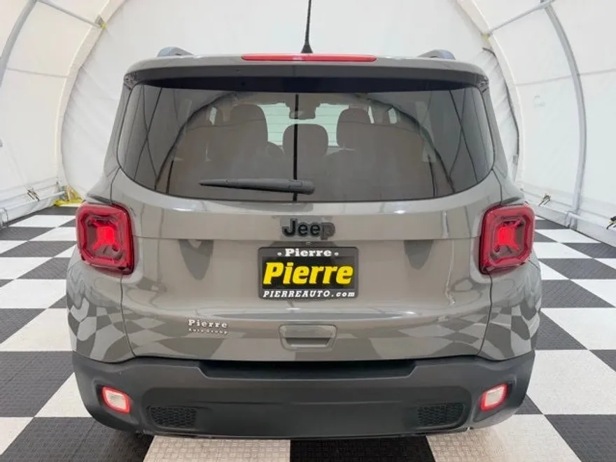 2019 Jeep Renegade Latitude photo 1