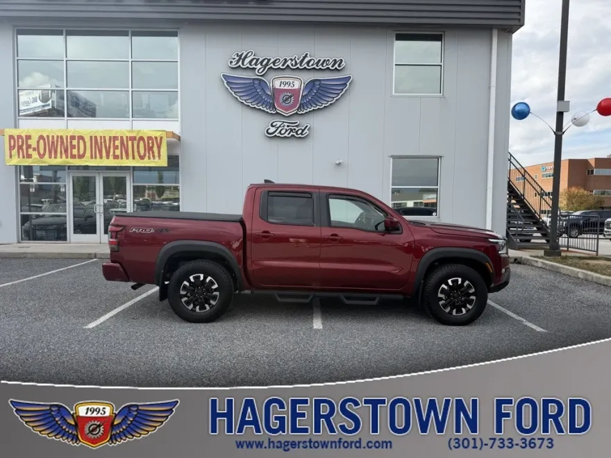 2024 Nissan Frontier PRO-4X Crew Cab photo 1