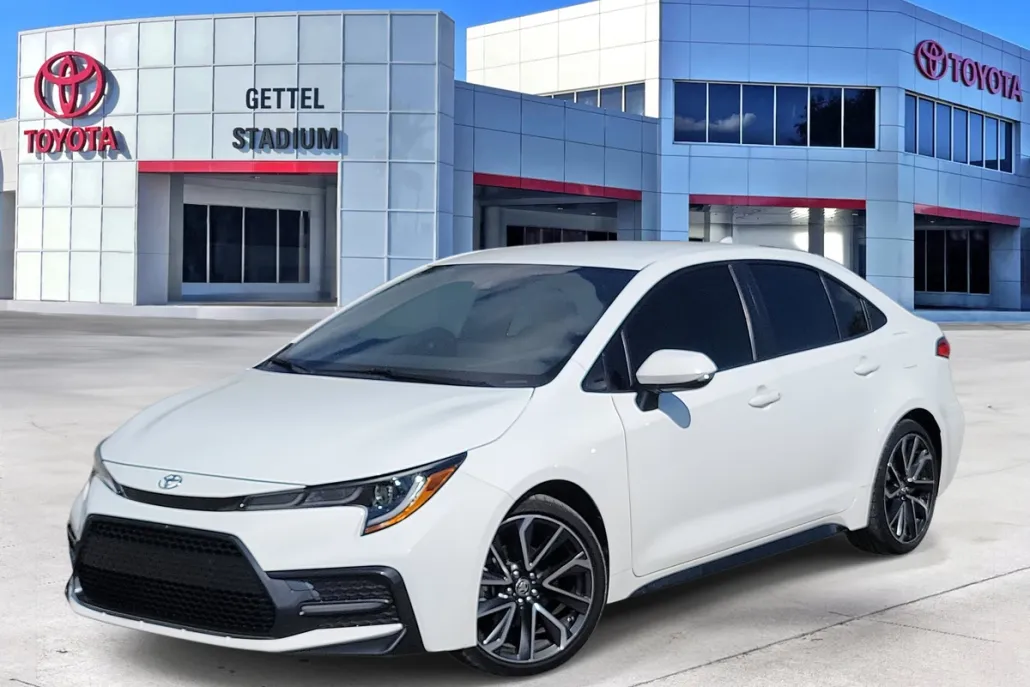 2022 Toyota Corolla SE photo 1