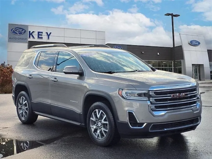 2023 Gmc Acadia SLE photo 1