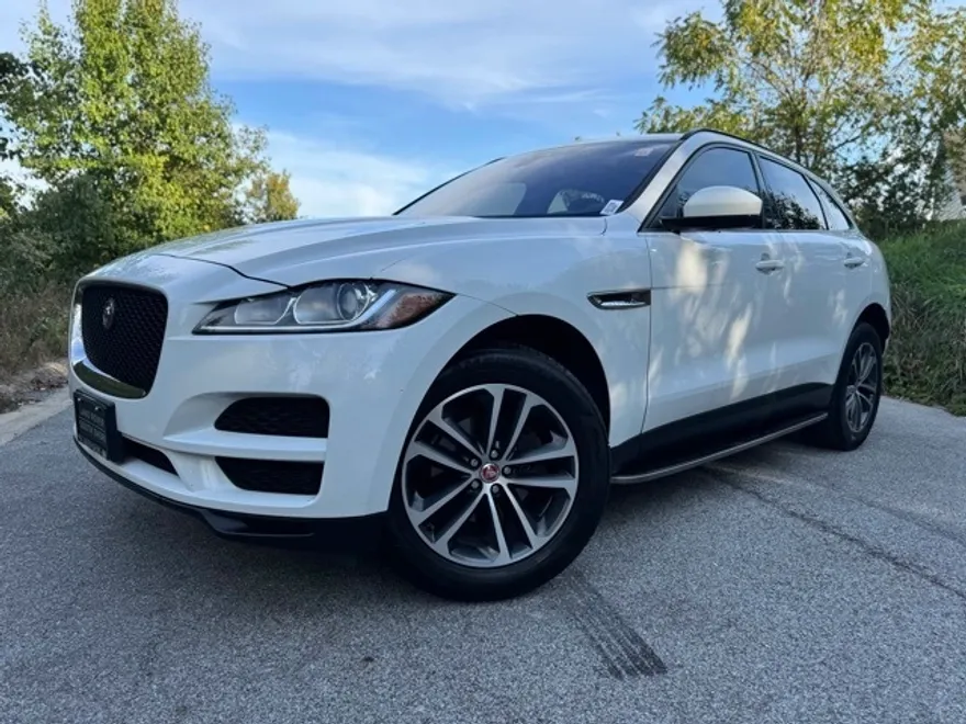 2018 Jaguar F-PACE Premium photo 1