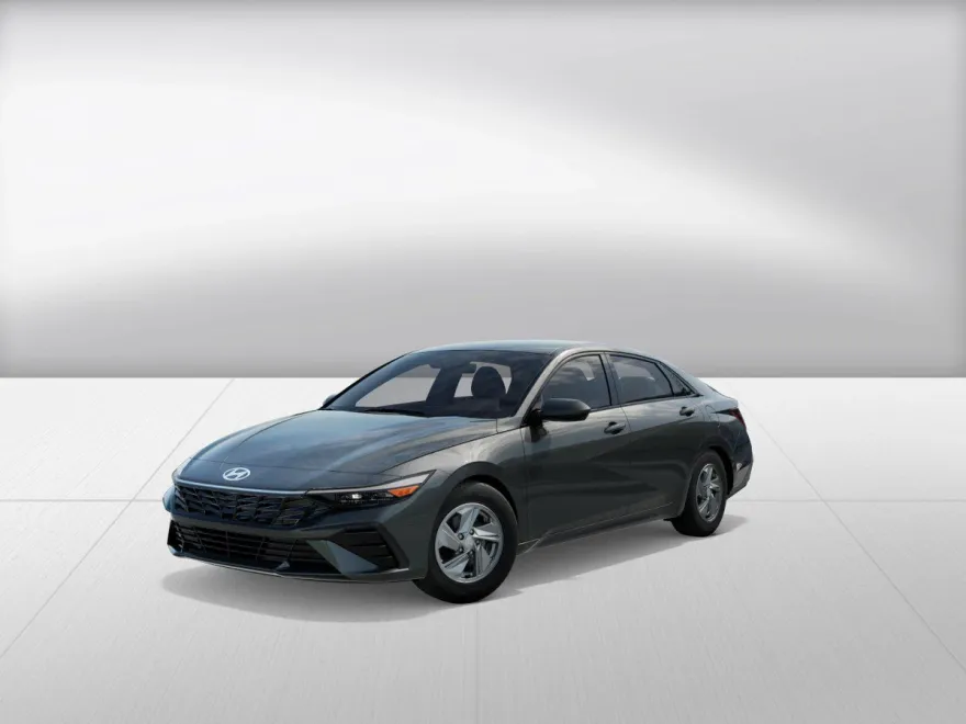 2025 Hyundai Elantra SE photo 1