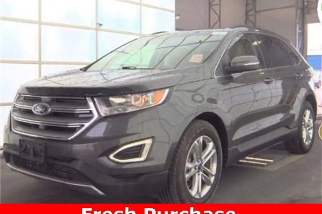 2016 Ford Edge SEL photo 1