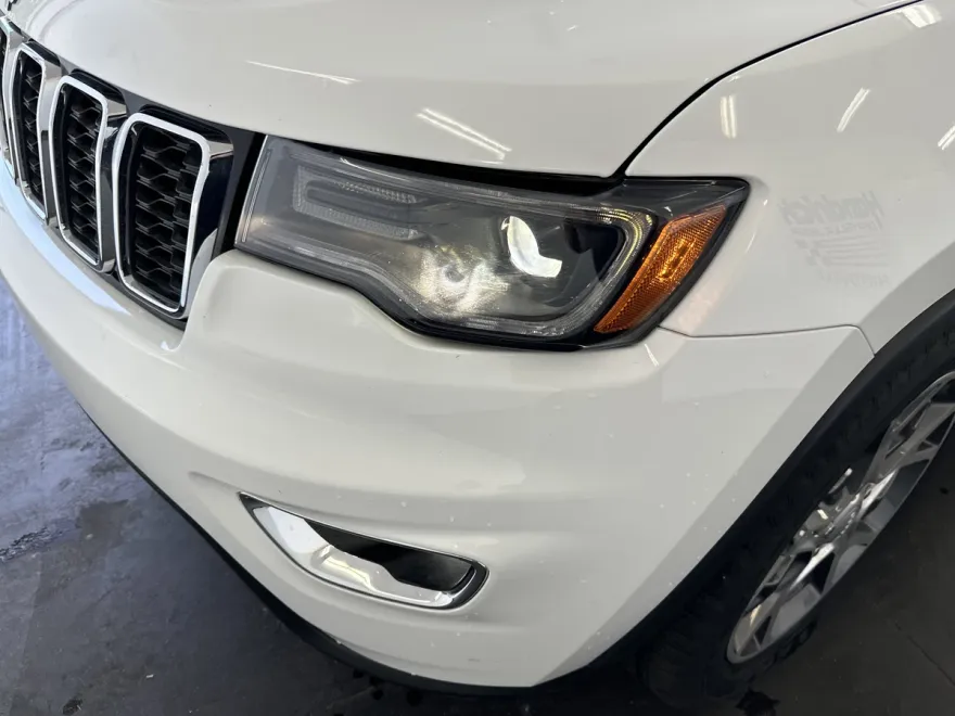 2021 Jeep Grand Cherokee Limited photo 1