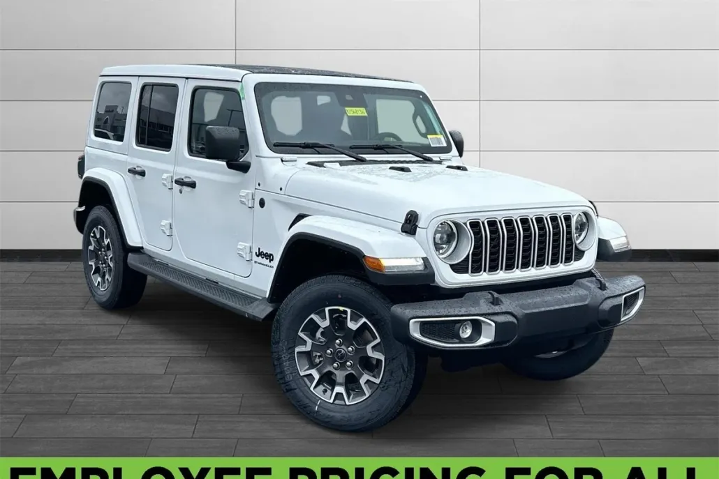 2025 Jeep Wrangler Sahara photo 1
