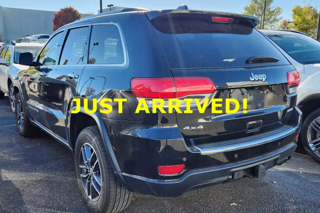 2017 Jeep Grand Cherokee Limited photo 1