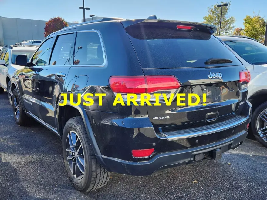 2017 Jeep Grand Cherokee Limited photo 1