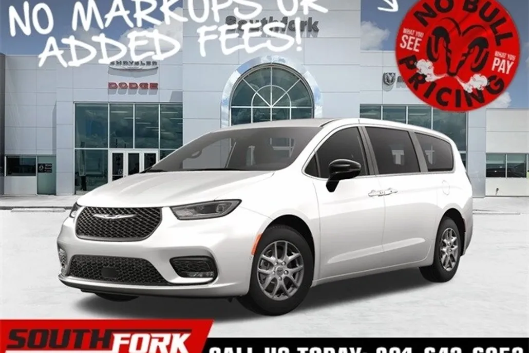 2025 Chrysler Pacifica Touring L photo 1