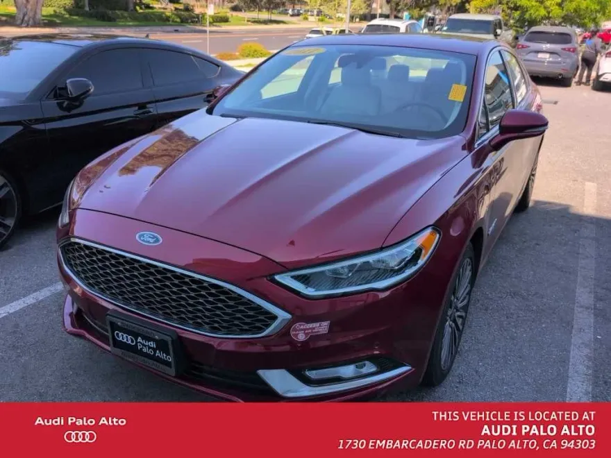 2017 Ford Fusion Energi Platinum photo 1