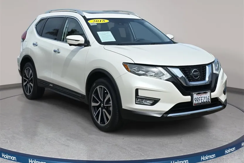 2018 Nissan Rogue SL photo 1