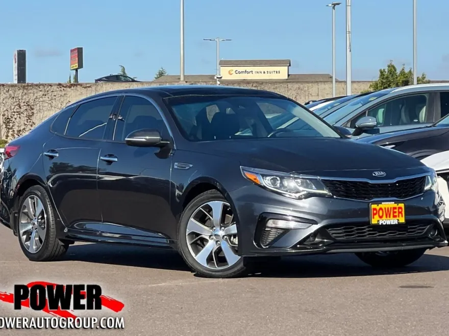 2020 Kia Optima S photo 1