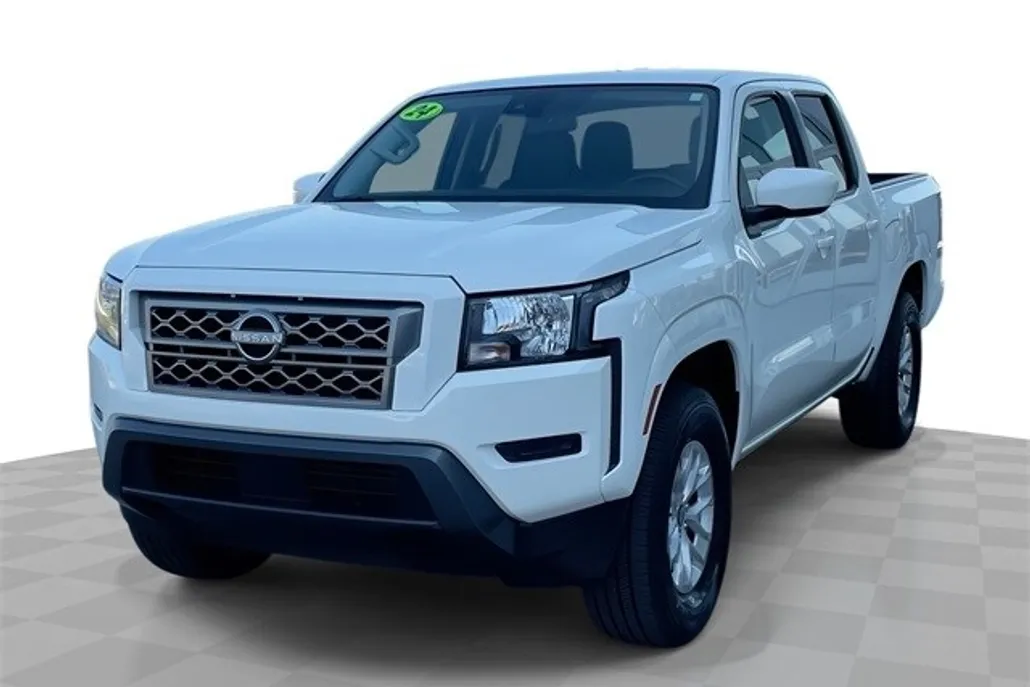 2024 Nissan Frontier SV photo 1