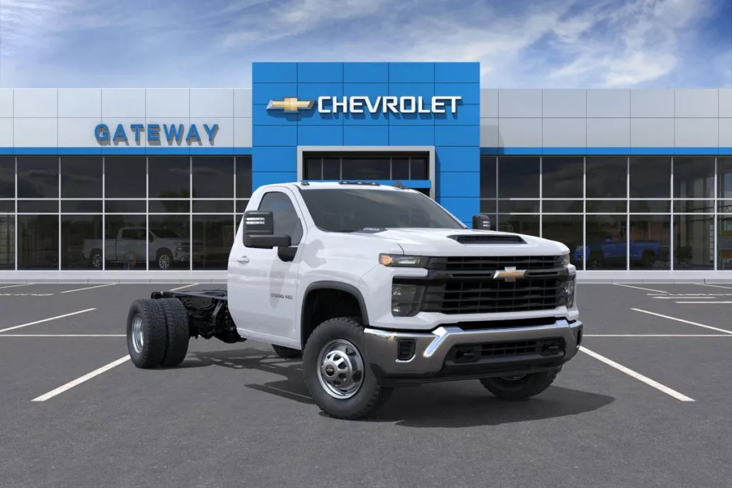 2025 Chevrolet Silverado 3500HD Work Truck photo 1