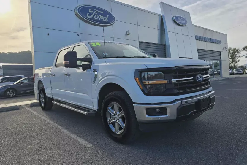2024 Ford F-150 XLT photo 1