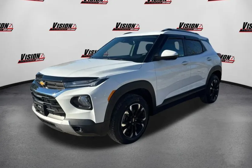 2023 Chevrolet Trailblazer LT photo 1