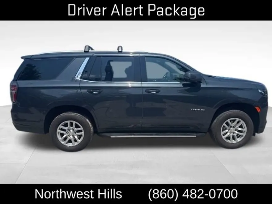2022 Chevrolet Tahoe LT photo 1