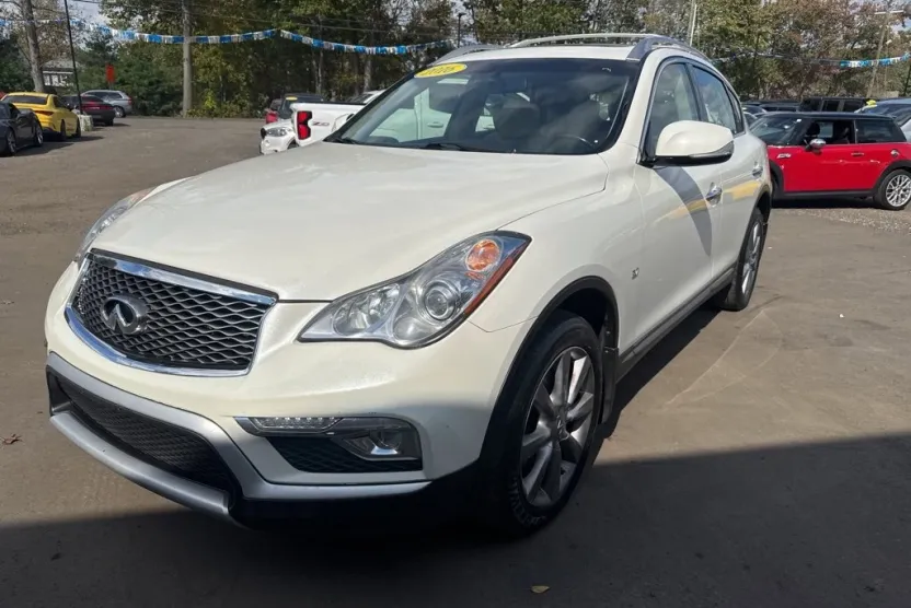 2016 Infiniti QX50 photo 1