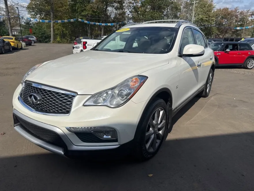 2016 Infiniti QX50 photo 1