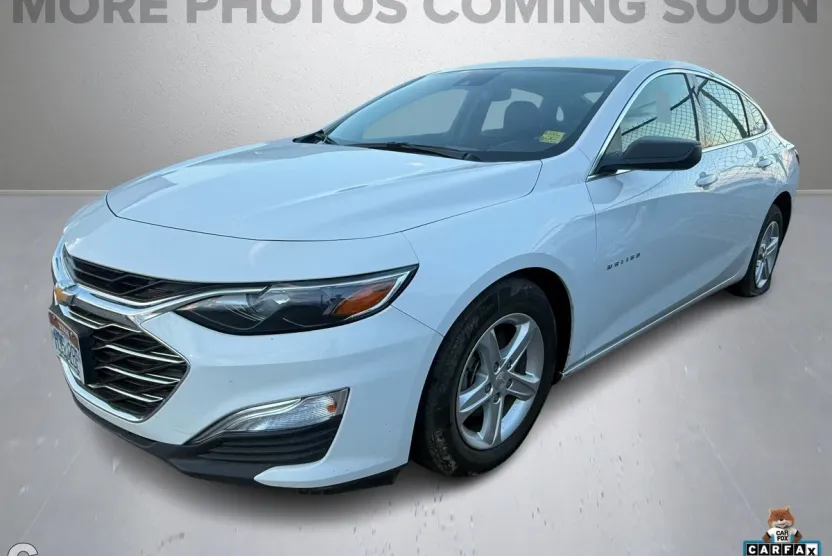 2023 Chevrolet Malibu LS photo 1