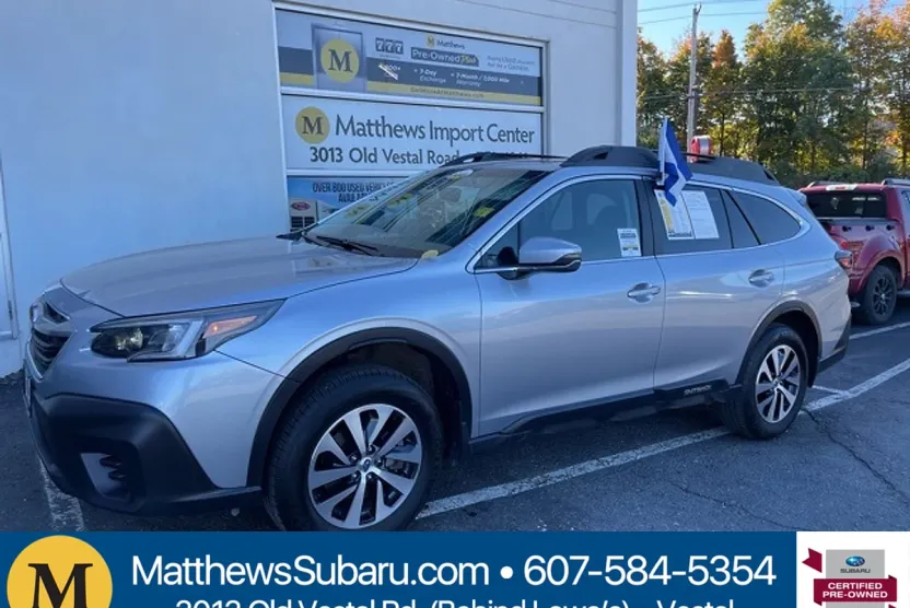 2022 Subaru Outback Premium photo 1