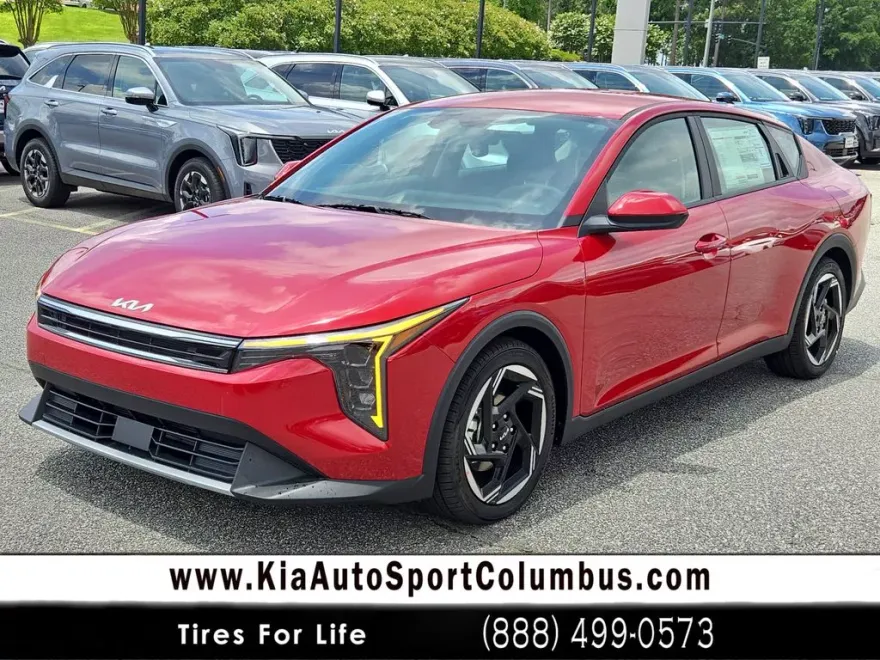 2025 Kia K4 EX photo 1