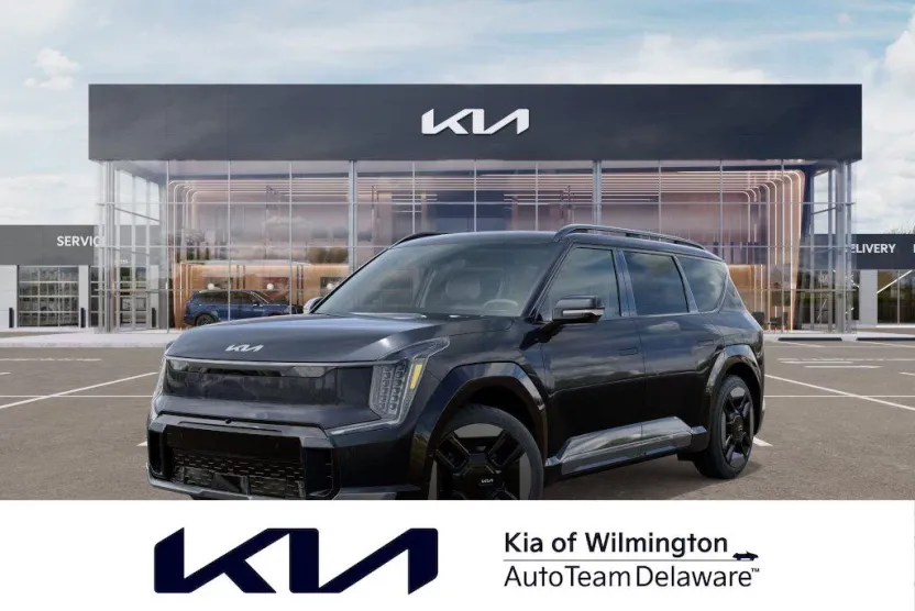 2026 Kia EV9 GT-Line photo 1