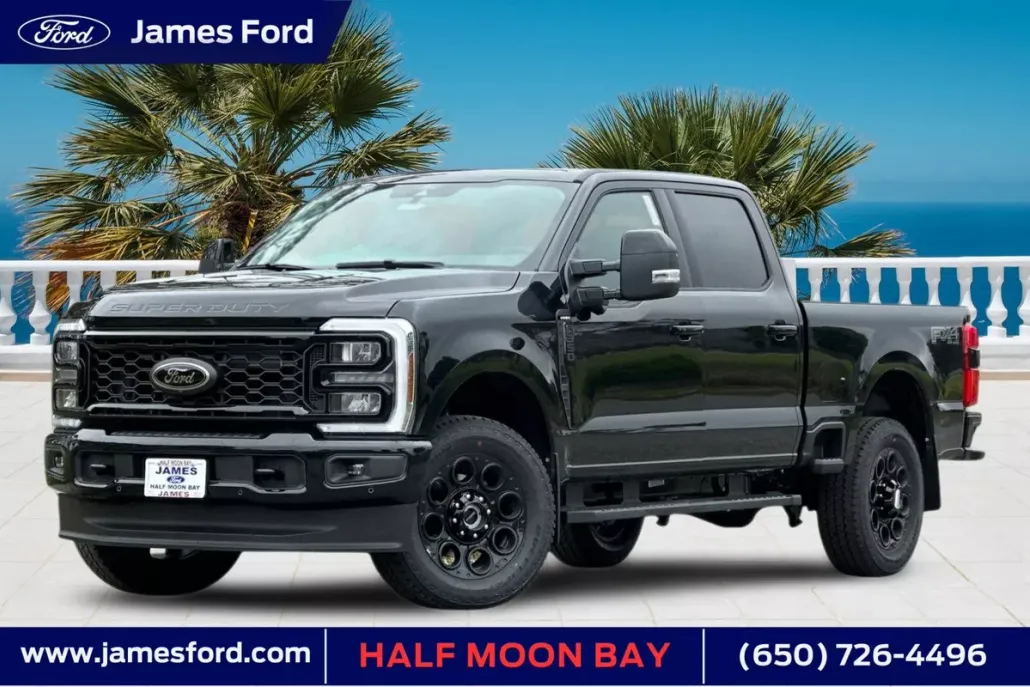 2025 Ford F-350 Lariat photo 1