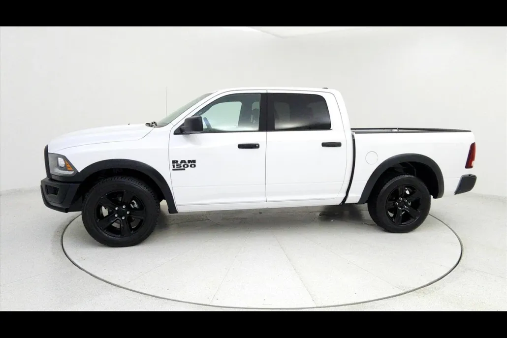 2024 Ram 1500 Classic Warlock photo 1
