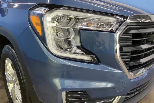 2024 Gmc Terrain SLE photo 2