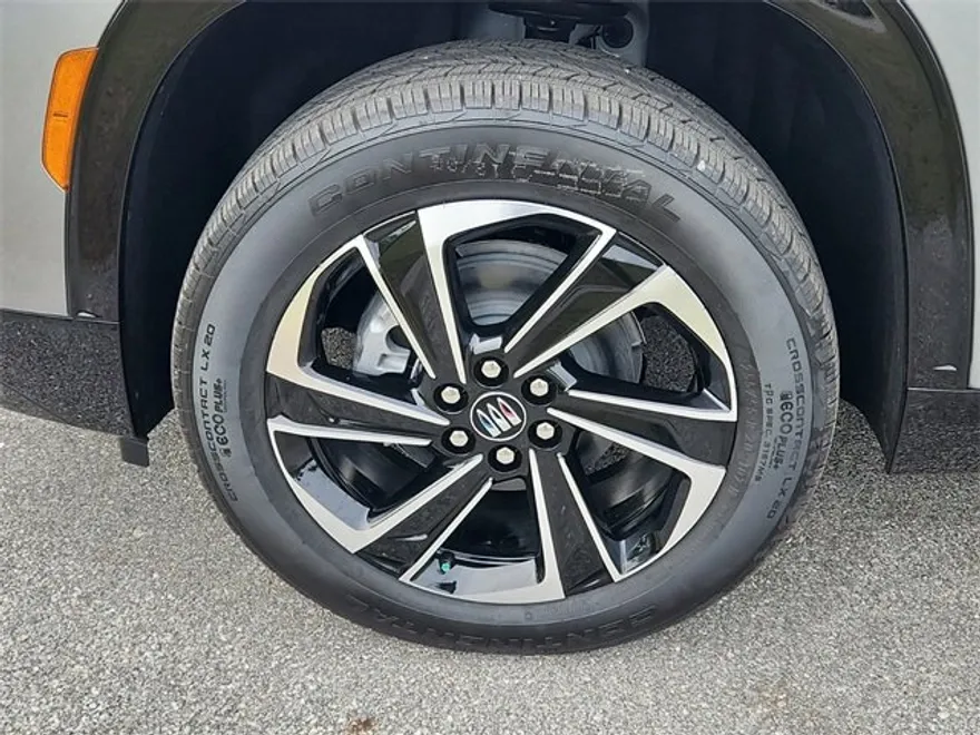 2025 Buick Enclave Sport Touring photo 1