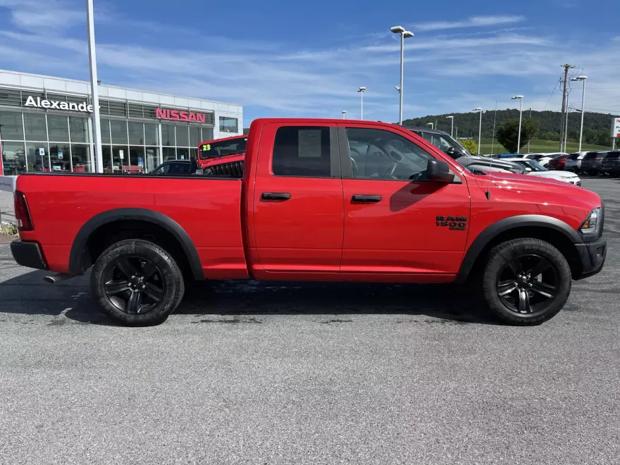 2021 Ram 1500 Classic SLT photo 1