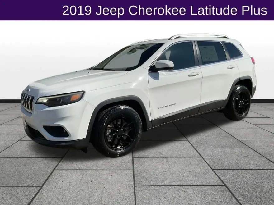 2019 Jeep Cherokee Latitude photo 1