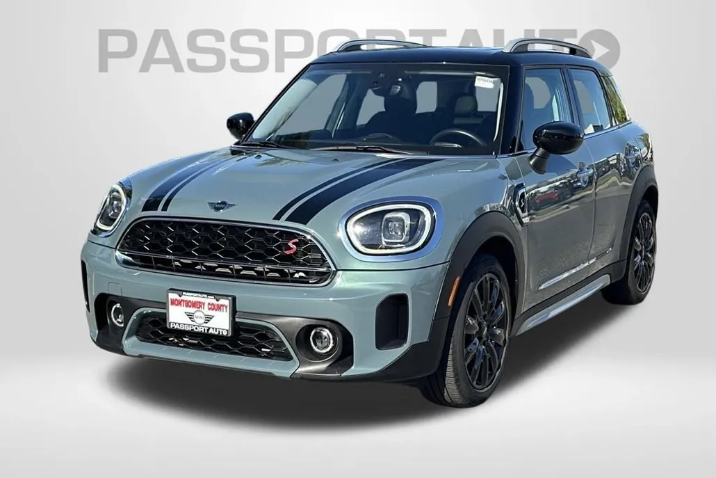 2023 Mini Countryman S photo 1