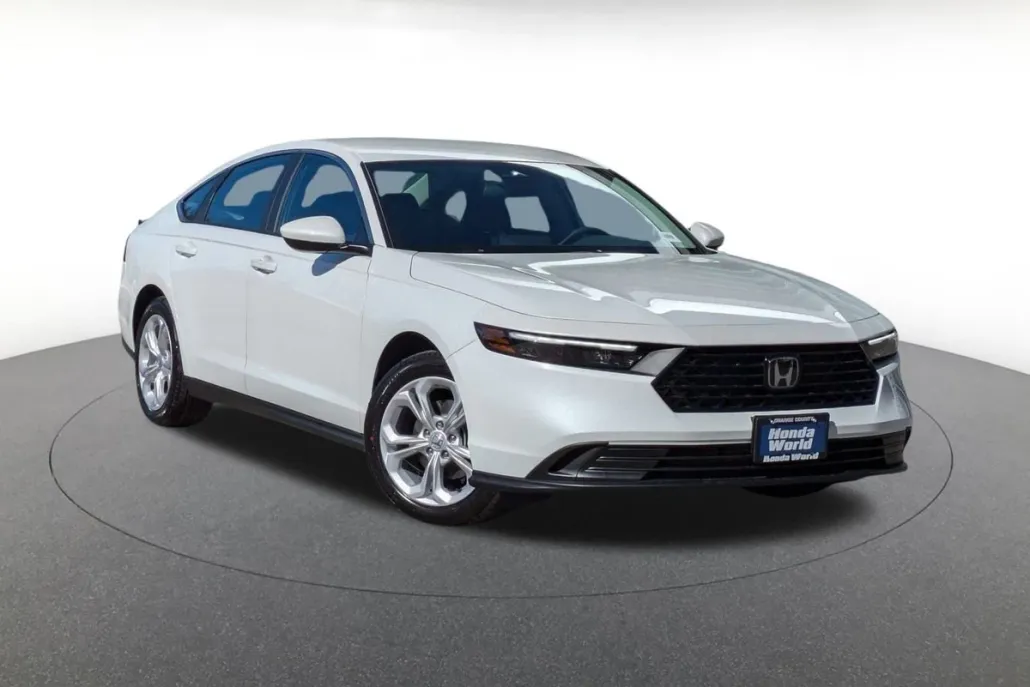 2025 Honda Accord 1.5T LX photo 1