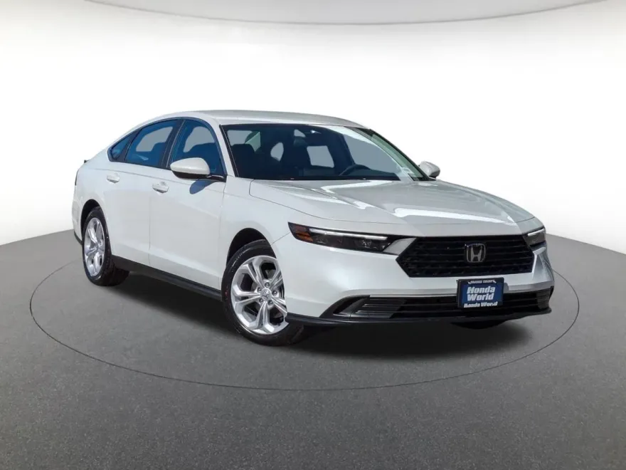 2025 Honda Accord 1.5T LX photo 1