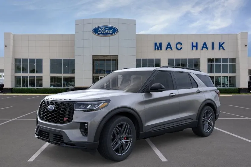 2025 Ford Explorer ST photo 1