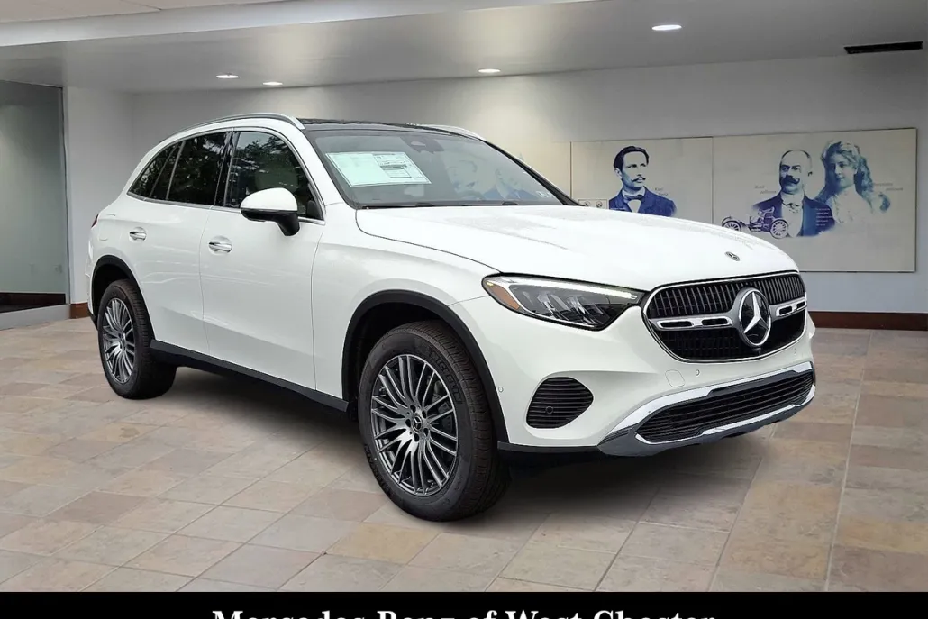 2026 Mercedes Benz GLC 300 4MATIC photo 1