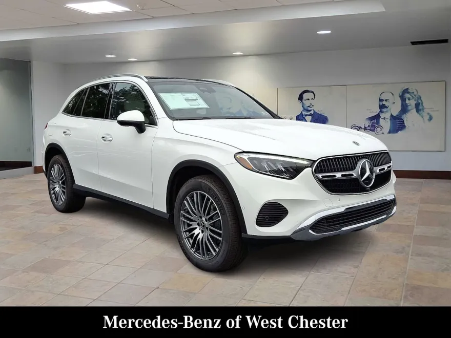 2026 Mercedes Benz GLC 300 4MATIC photo 1