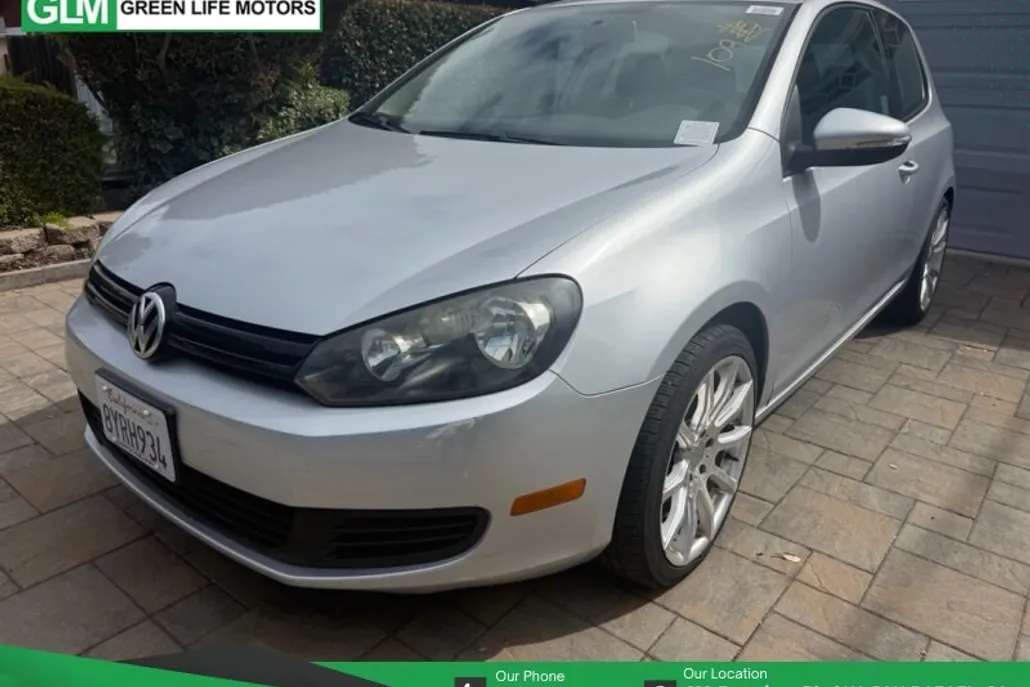 2011 Volkswagen Golf 2.5L photo 1