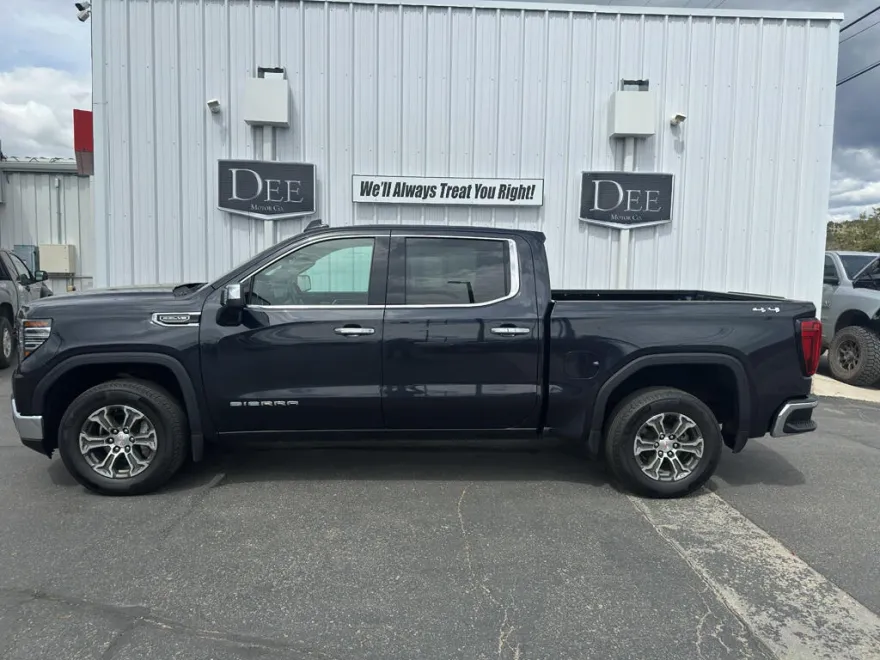 2024 Gmc Sierra SLT photo 1