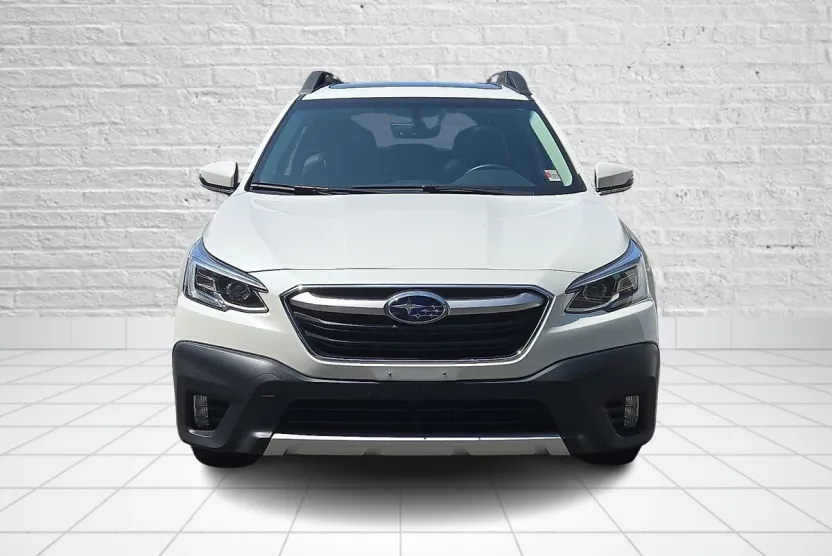 2020 Subaru Outback Limited photo 1